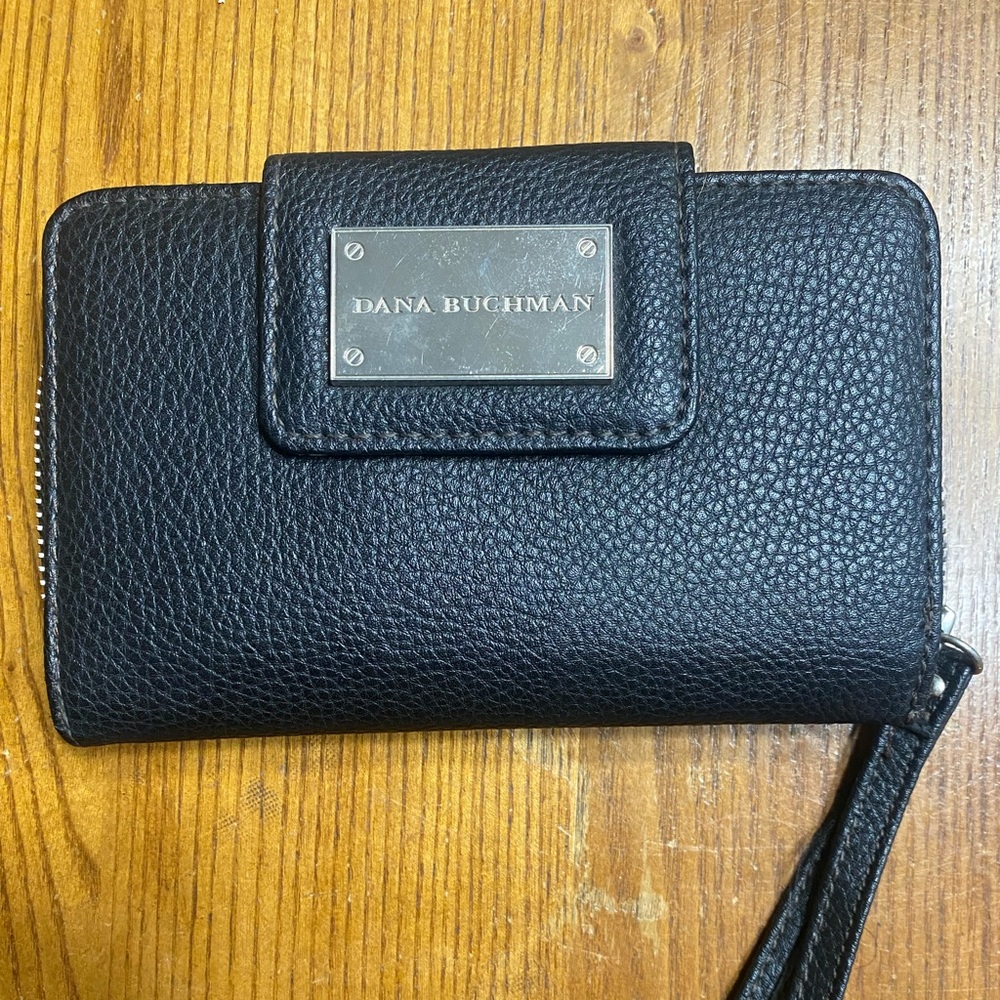 Dana Buchman wristlet